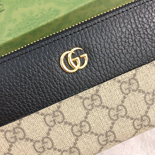 グッチ財布 レプリカ背面デザイン